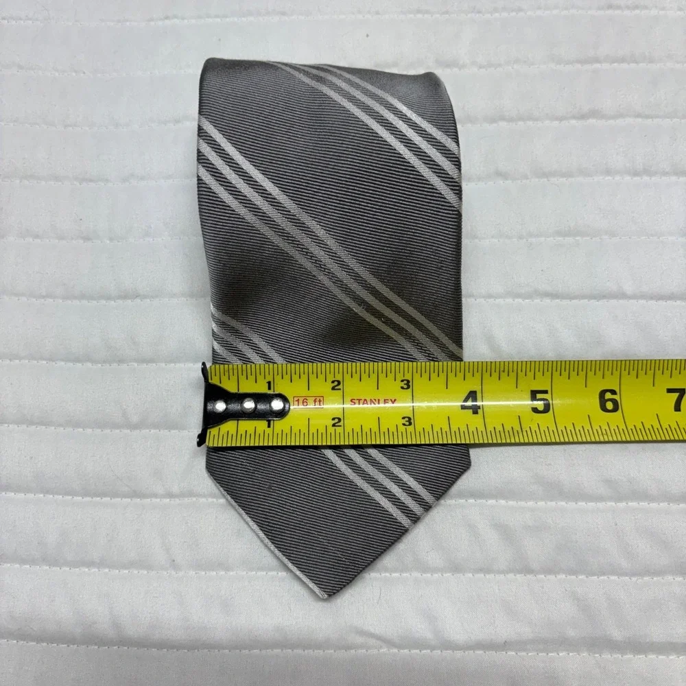 Lauren Ralph Lauren Mens Grey White Striped Silk Necktie Made in Italy‎